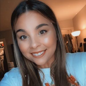 Meet your Posher, Kristen